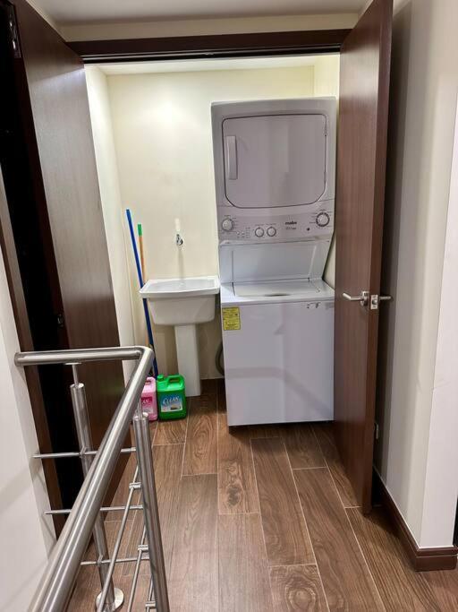 Penthouse En Los Yoses, Vista De Los Dioses Fast Wifi ซานโฮเซ ภายนอก รูปภาพ
