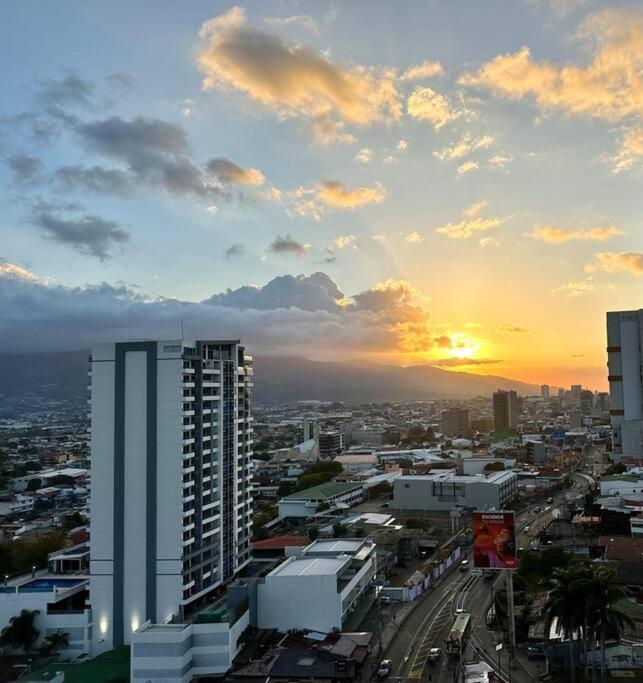 Penthouse En Los Yoses, Vista De Los Dioses Fast Wifi ซานโฮเซ ภายนอก รูปภาพ